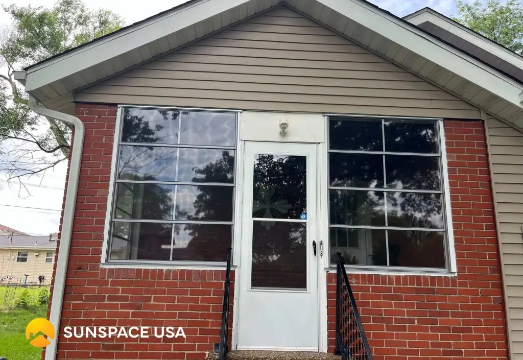 Model 200 V4T WeatherMaster Window Upgrade in Hazelwood, Missouri